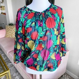 Banana Republic Factory Blouse Top Women’s XS Floral Green Navy Smocked Neckline